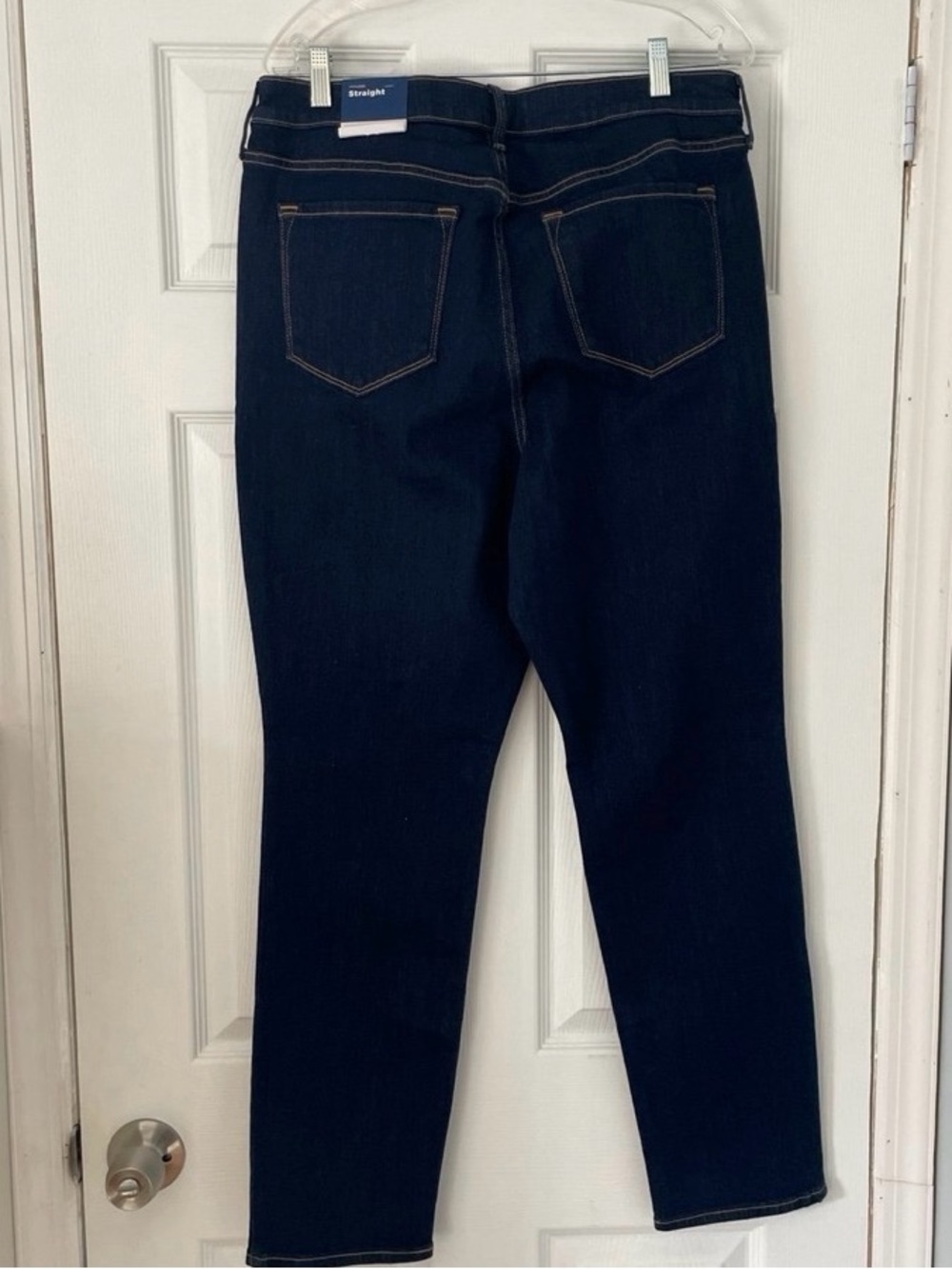NWT Old Navy Women’s High-Rise Straight Leg Jeans – Dark Wash - Picture 3 of 11
